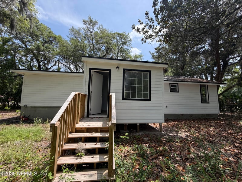 2891 Del Rio Dr, St Augustine, FL 32084