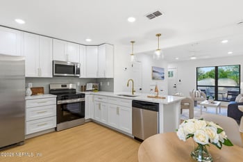 2513 Waters Edge Dr, Neptune Beach, FL 32266