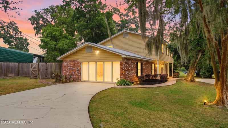 6171 Riviera Ln, Jacksonville, FL 32216