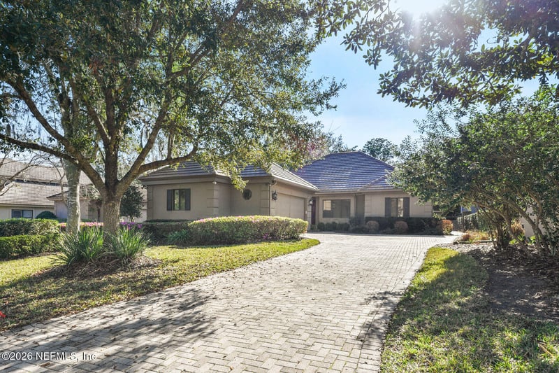 6717 Linford Ln, Jacksonville, FL 32217