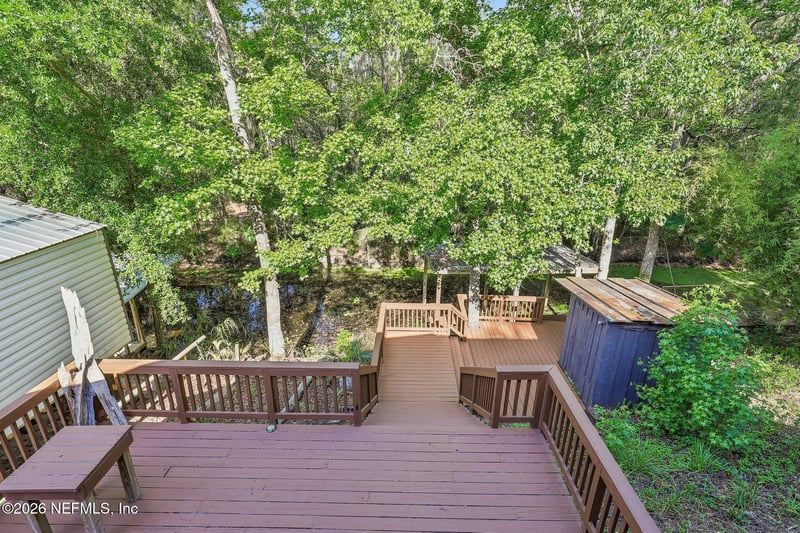 18930 143rd Ave, Fort Mccoy, FL 32134