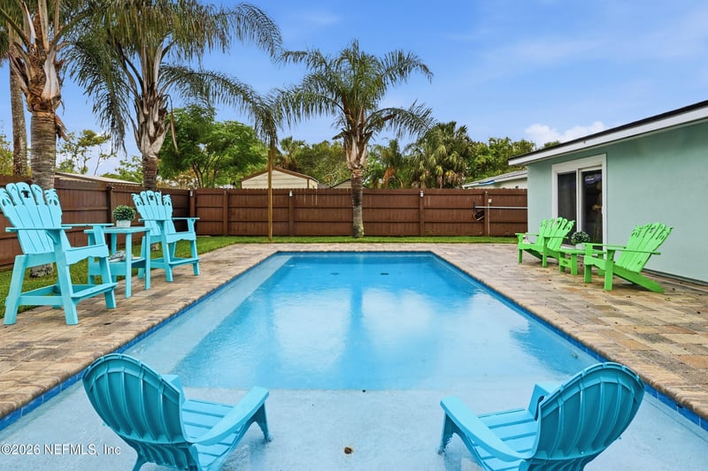 524 Patricia Ln, Jacksonville Beach, FL 32250
