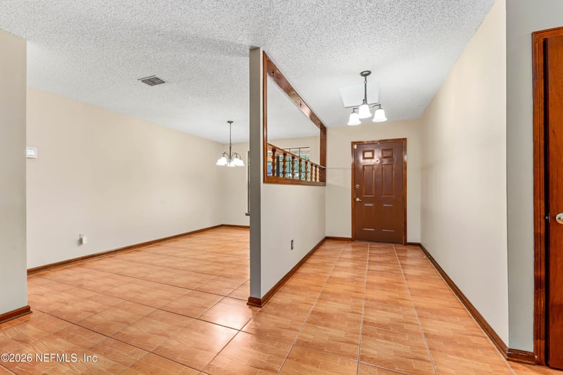 526 Samuel Huntington St, Orange Park, FL 32073