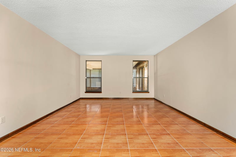 526 Samuel Huntington St, Orange Park, FL 32073