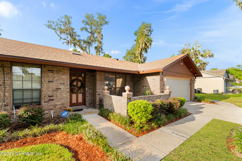 526 Samuel Huntington St, Orange Park, FL 32073