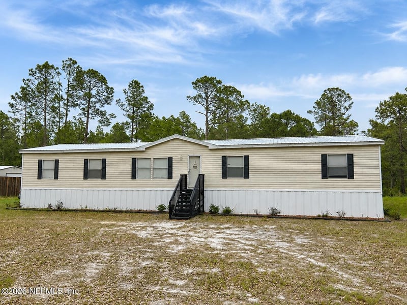 23197 Hassie Johns Rd, Sanderson, FL 32087