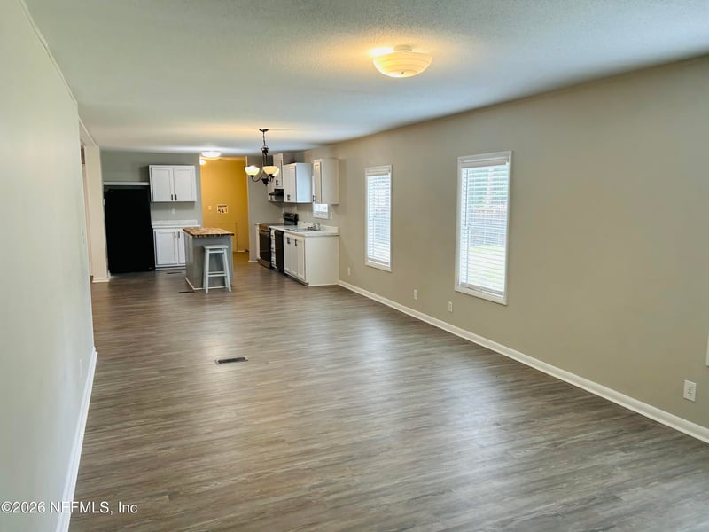 23197 Hassie Johns Rd, Sanderson, FL 32087