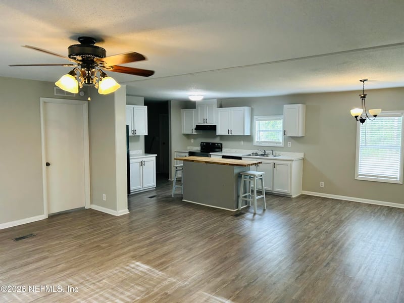 23197 Hassie Johns Rd, Sanderson, FL 32087
