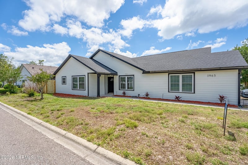 1963 Acorn Rn, Orange Park, FL 32073