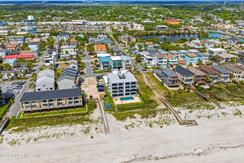 1951 Ocean Dr #1B, Jacksonville Beach, FL 32250