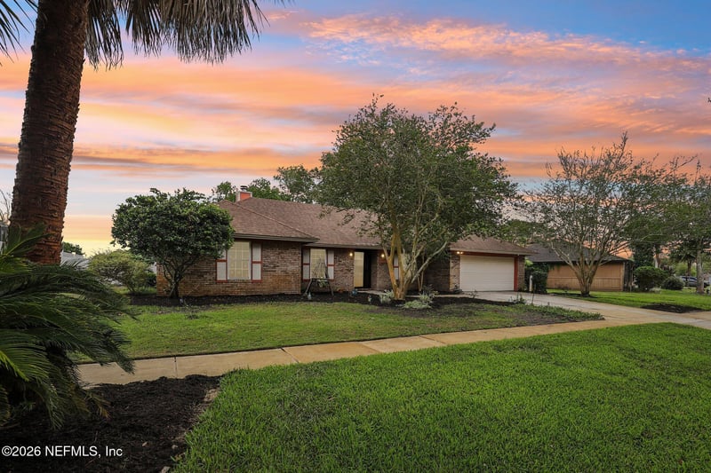 1761 Broken Bow Dr, Jacksonville, FL 32225