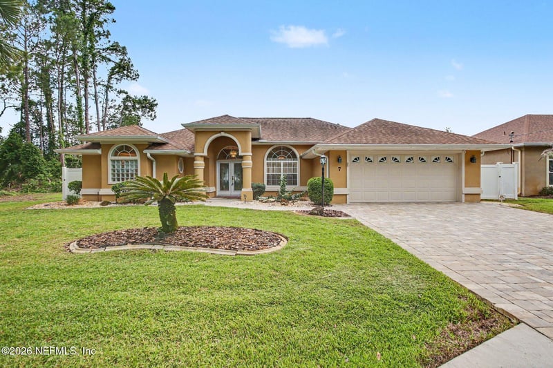 7 Edward Dr, Palm Coast, FL 32164