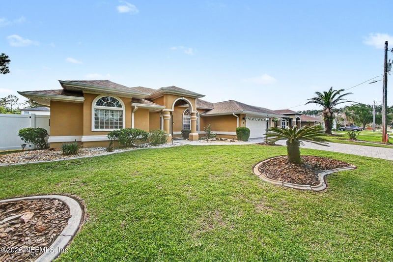 7 Edward Dr, Palm Coast, FL 32164