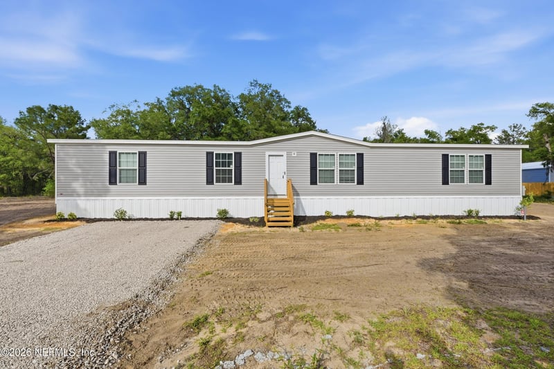 352 County Road 315, Interlachen, FL 32148