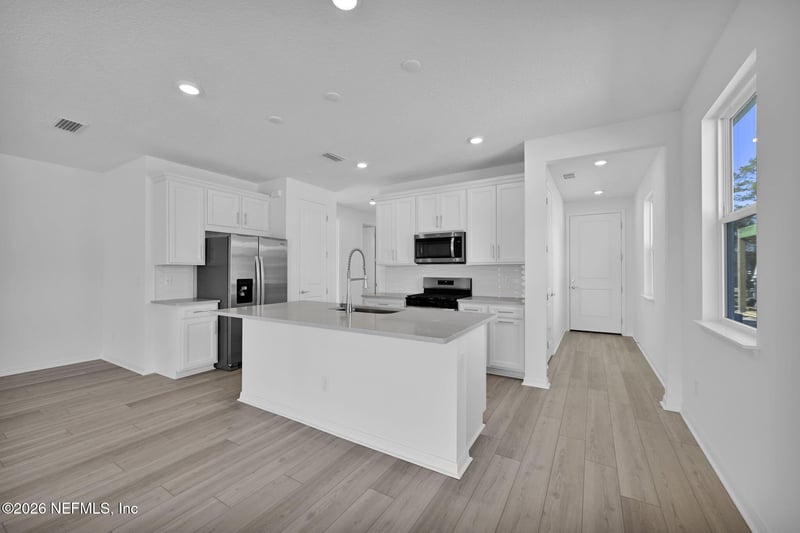 409 Blind Oak Cir, St Johns, FL 32095