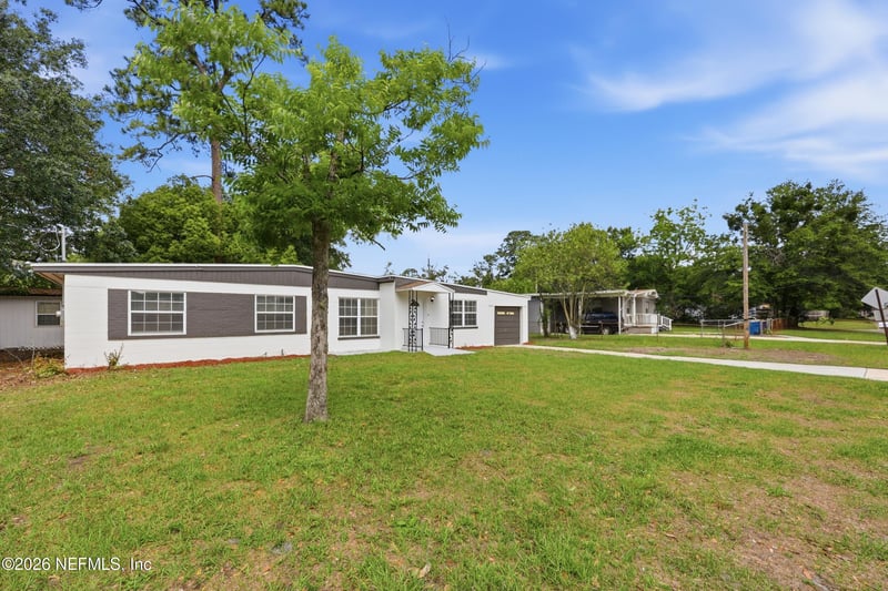 10242 Haverford Rd, Jacksonville, FL 32218