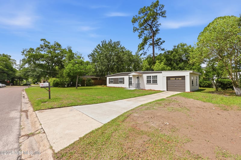 10242 Haverford Rd, Jacksonville, FL 32218