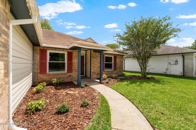 1875 Blue Ridge Dr, Jacksonville, FL 32246