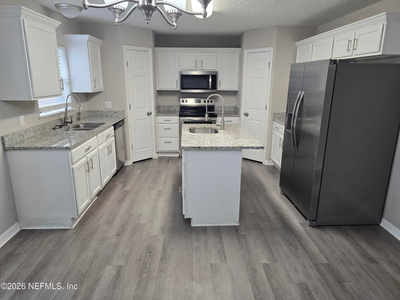 492 Islamorada Dr, Macclenny, FL 32063