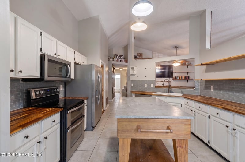 414 Shamrock , Jacksonville, FL 32218