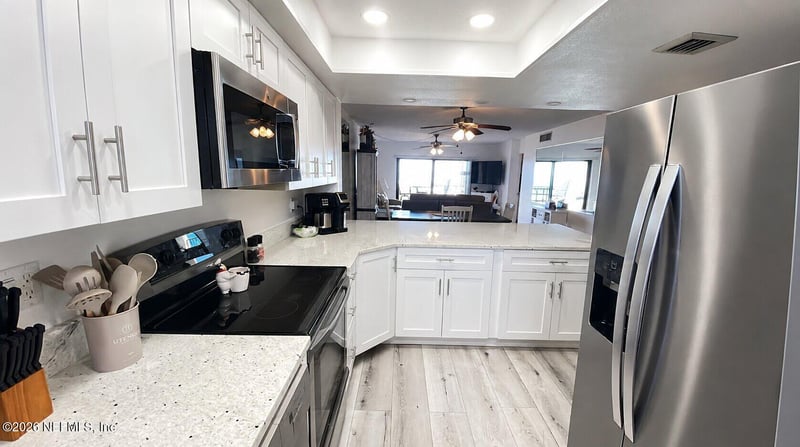 7520 Ridgewood Ave #805, Cape Canaveral, FL 32920