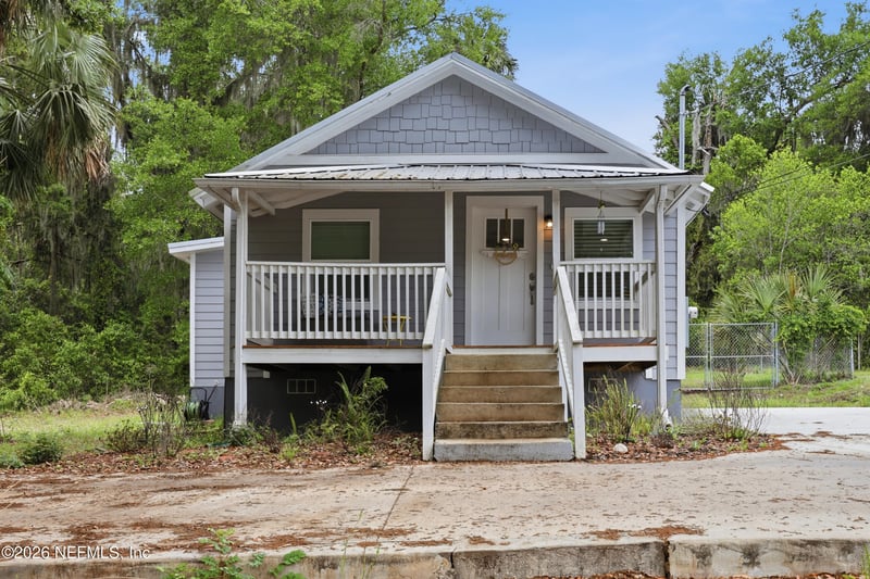 1210 12th St, Palatka, FL 32177