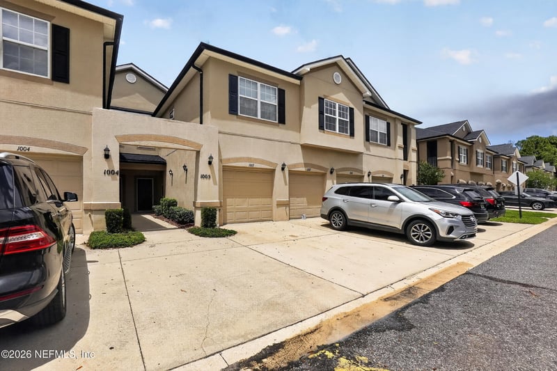 12301 Kernan Forest Blvd #1005, Jacksonville, FL 32225