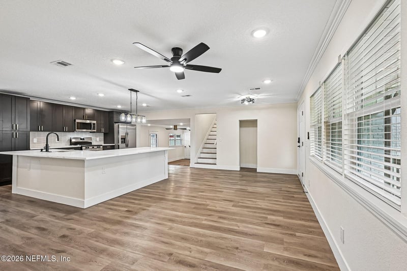 8529 Burkhall St, Jacksonville, FL 32211