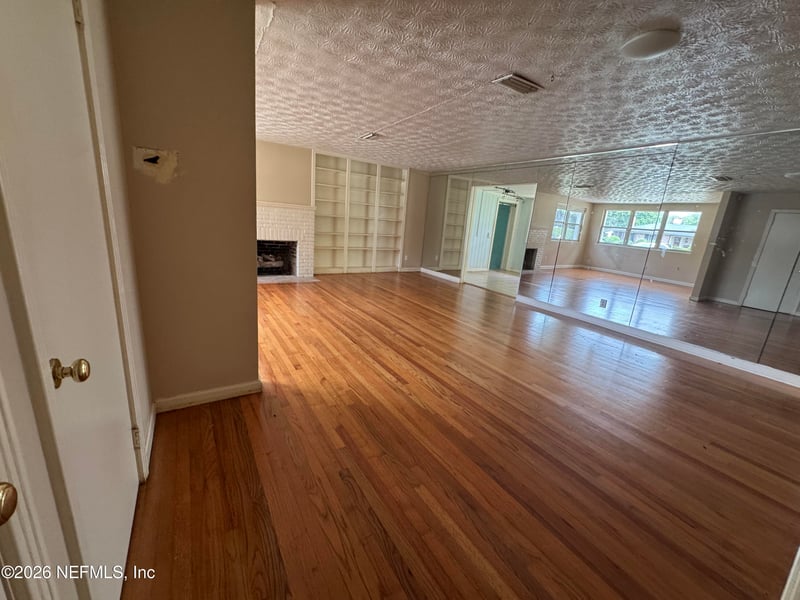 4157 Water Oak Ln, Jacksonville, FL 32210