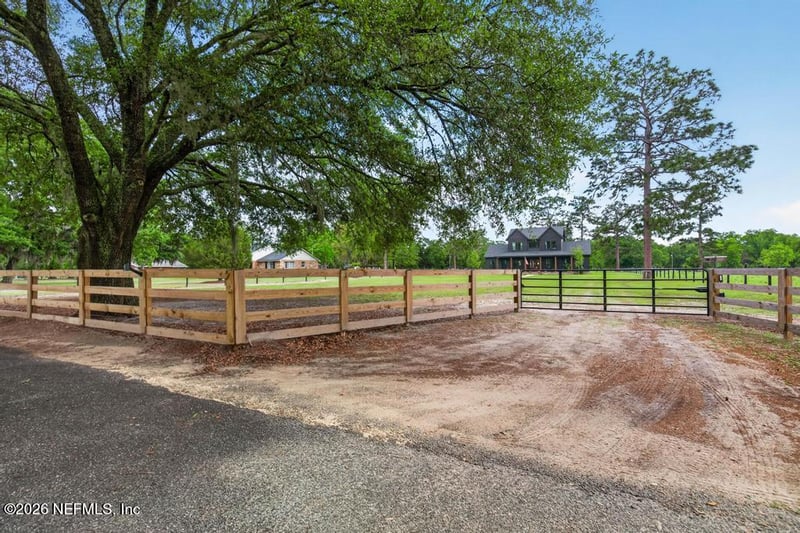 2955 Carroll Corner Rd, Hilliard, FL 32046