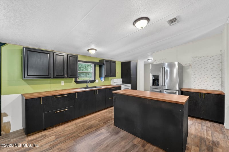 134 Windy Hills Rd, Hawthorne, FL 32640