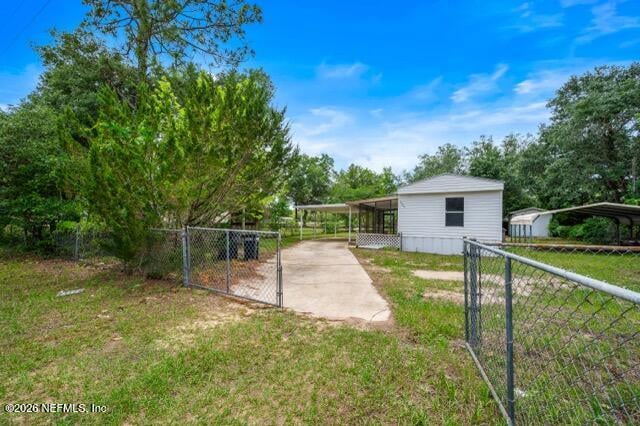 207 Milton Ave, Interlachen, FL 32148