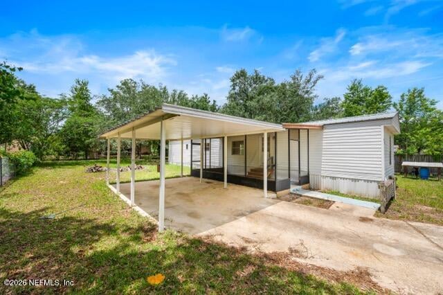 207 Milton Ave, Interlachen, FL 32148