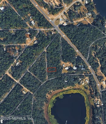 106 9th St, Interlachen, FL 32148