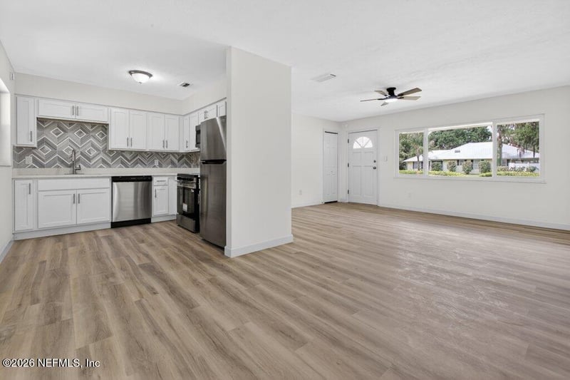 133 Magnolia Ave, East Palatka, FL 32131