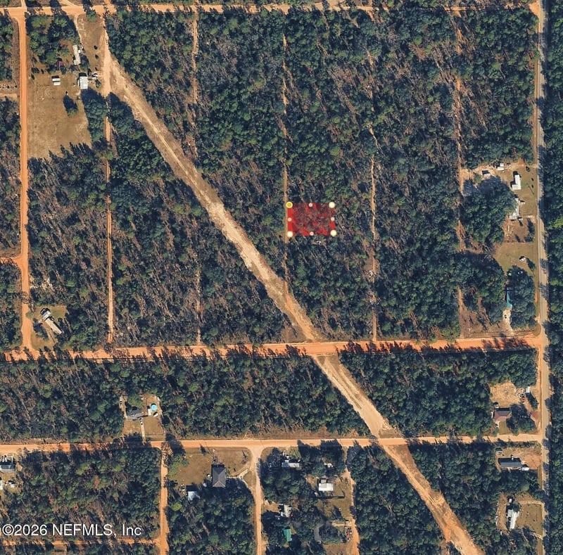 122 Bay St, Interlachen, FL 32148