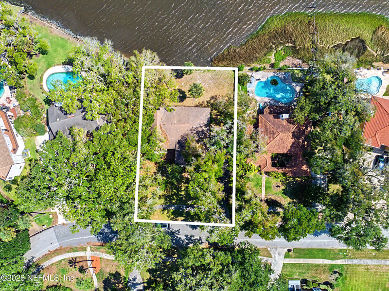 5457 River Trail Rd, Jacksonville, FL 32277