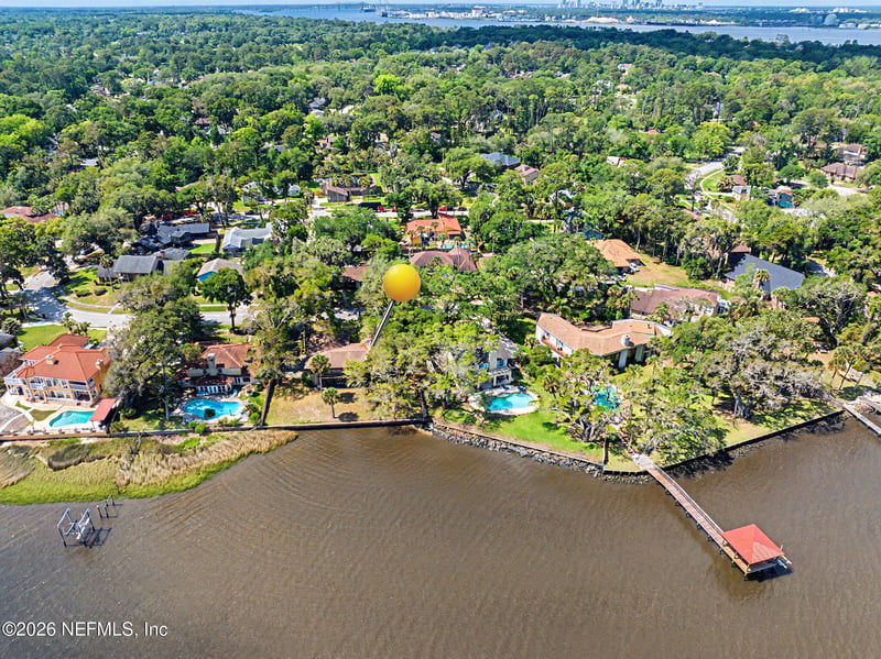 5457 River Trail Rd, Jacksonville, FL 32277
