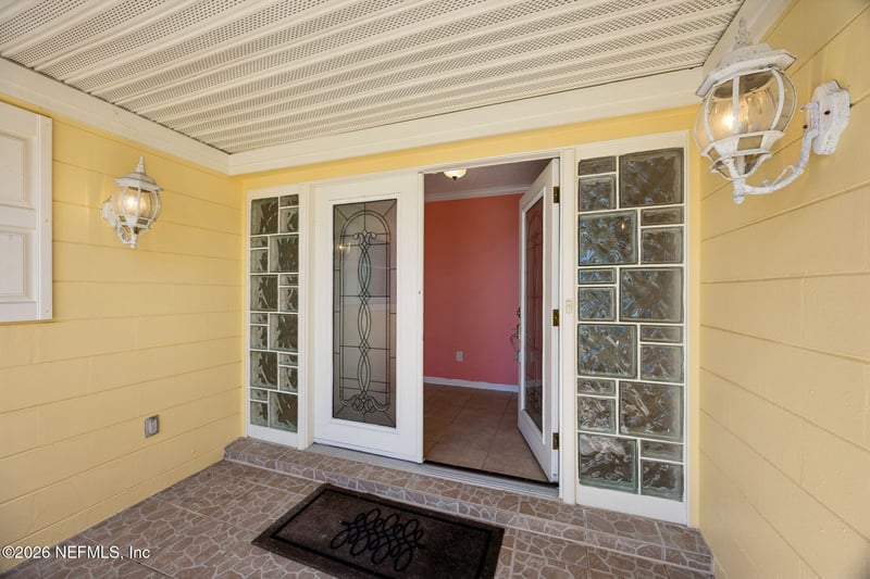 995 Alcala Dr, St Augustine, FL 32086