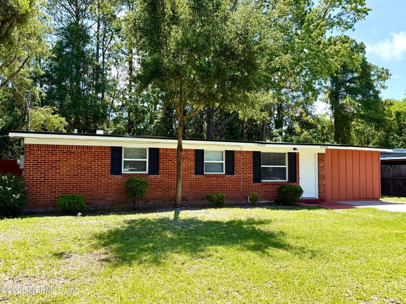 2909 Lauderdale Dr, Jacksonville, FL 32277