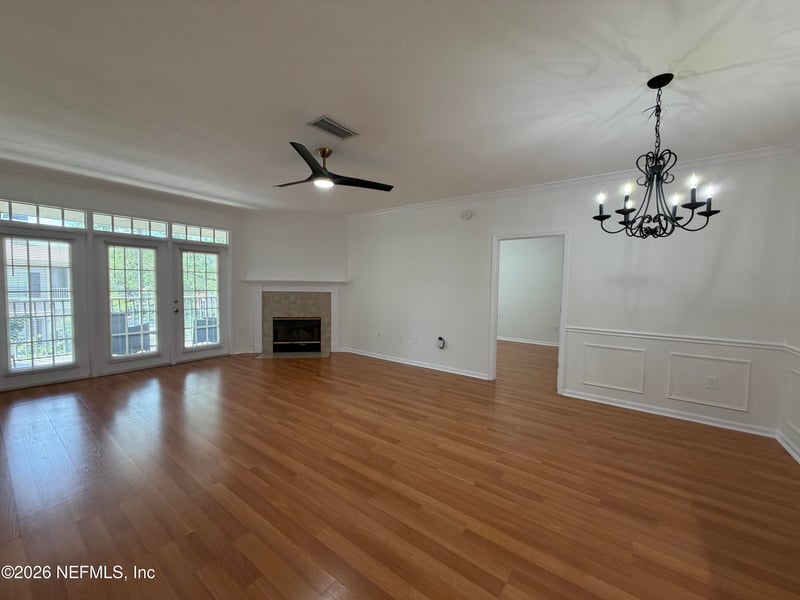 10901 Burnt Mill Rd #406, Jacksonville, FL 32256