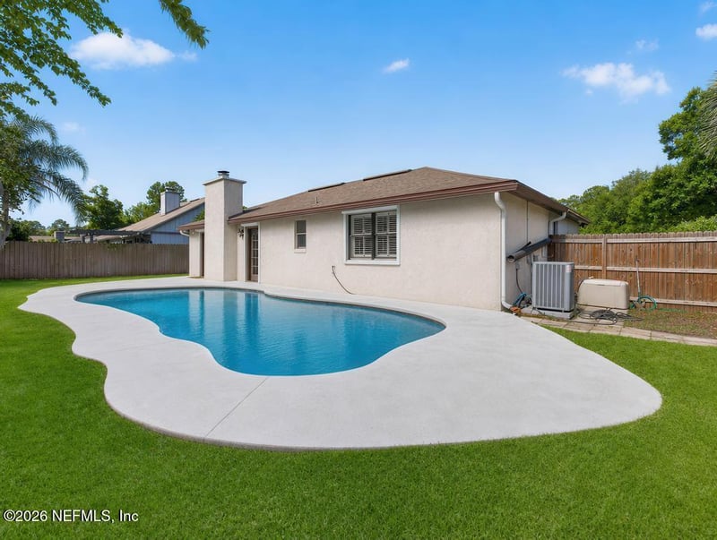 9761 Sharing Cross Dr, Jacksonville, FL 32257