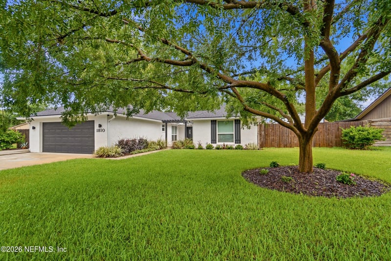 1810 Olive Ct, Orange Park, FL 32073