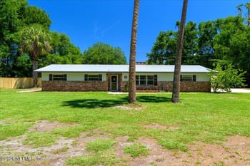 5108 Silver Lake Dr, Palatka, FL 32177
