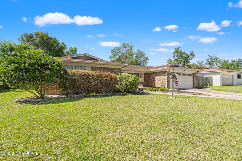 1661 Bartlett Ave, Orange Park, FL 32073