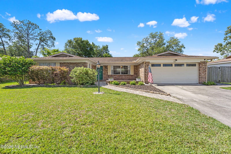 1661 Bartlett Ave, Orange Park, FL 32073