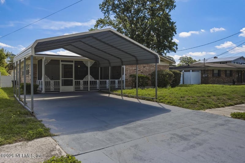 6633 Kinlock Dr, Jacksonville, FL 32219