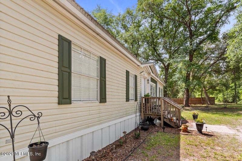 21315 Carl Brown Rd, Sanderson, FL 32087