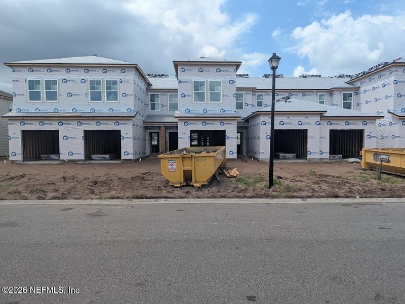 186 Brazil Nut Cir, Jacksonville, FL 32218