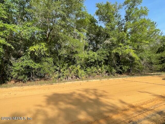 108 Usina Ave, Interlachen, FL 32148